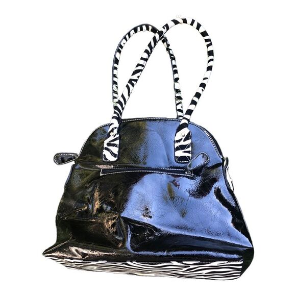 😊3/$30 Hananel Purse Black & White exterior w/Flower, interior tiger print - Picture 4 of 11